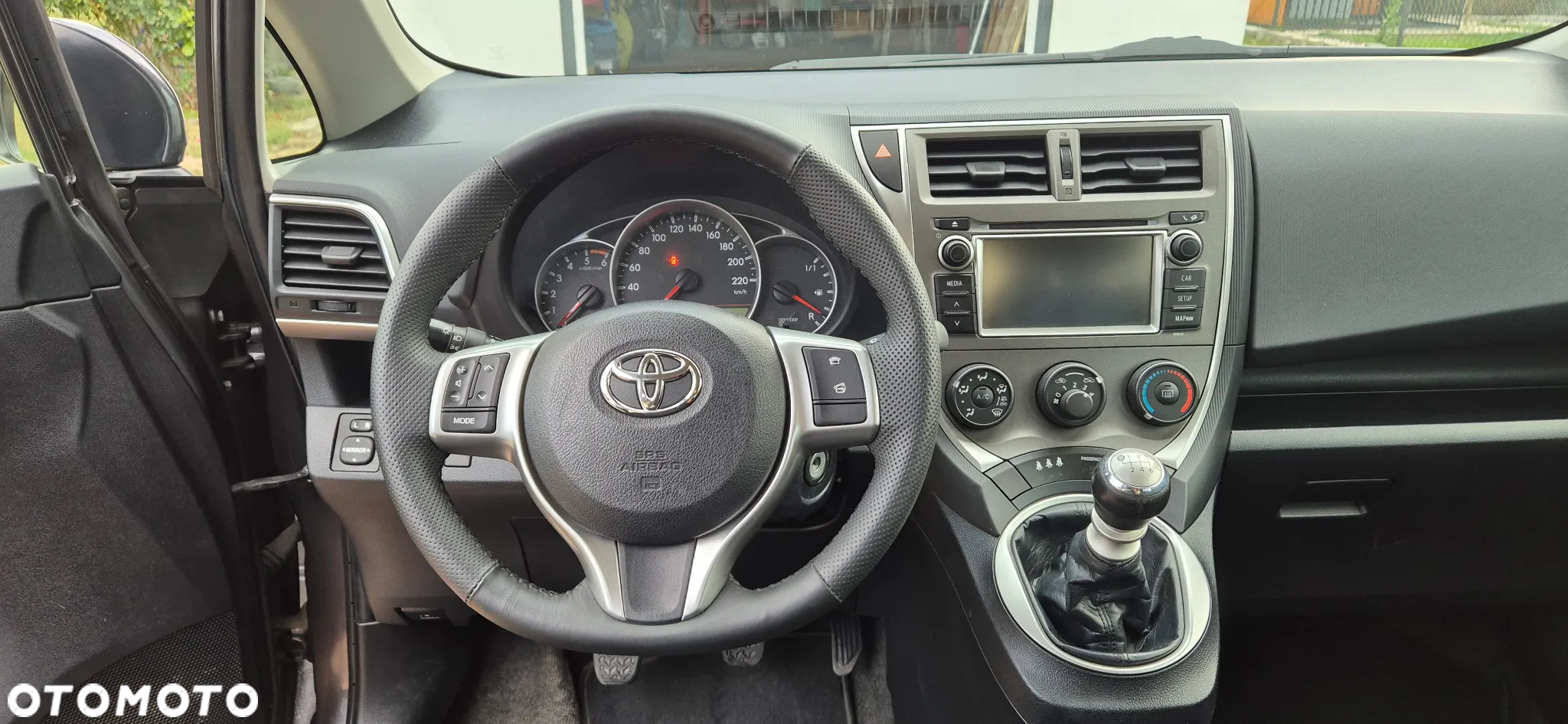 Toyota Verso S 1.4 D-4D - 16