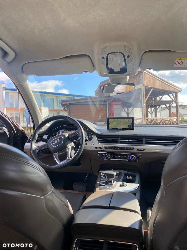 Audi Q7 - 13