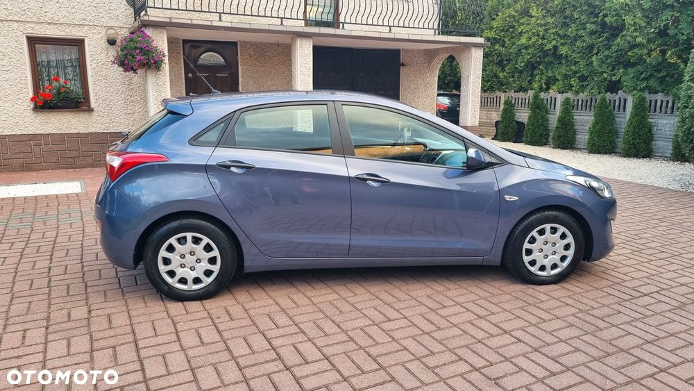 Hyundai i30 1.4 Classic - 6
