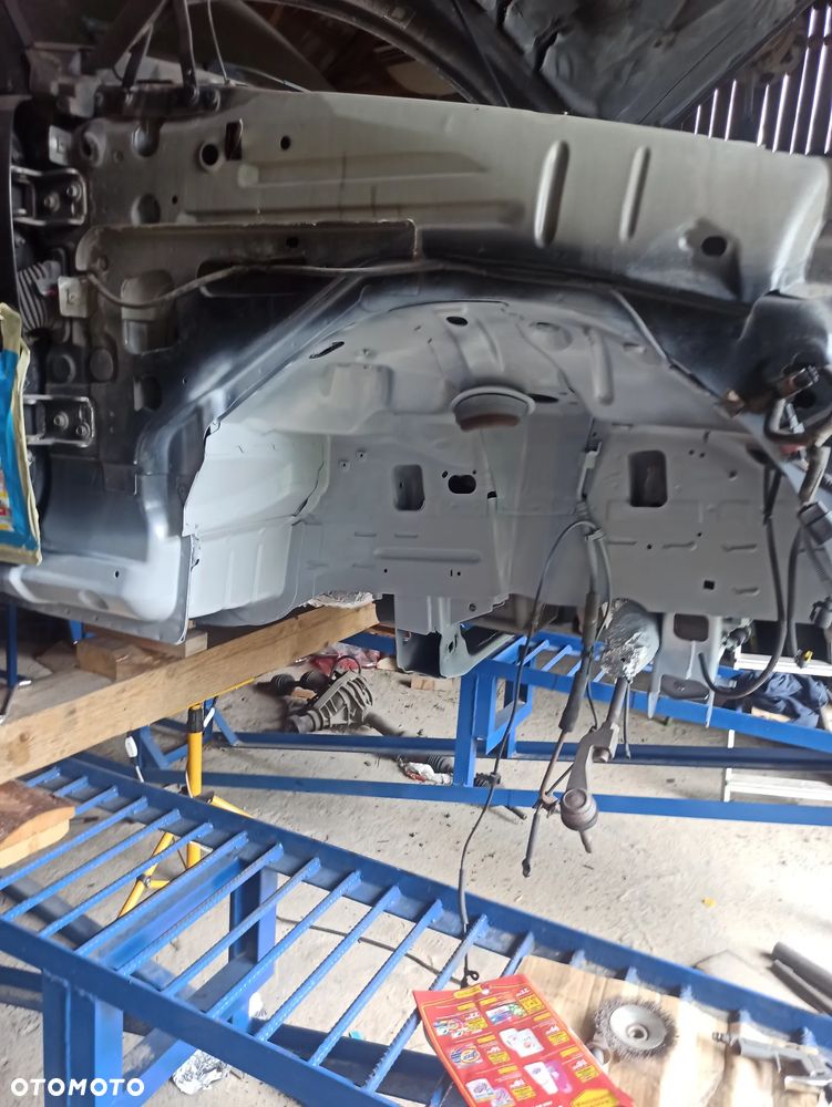 Jeep Cherokee 2.8 CRD Limited - 21