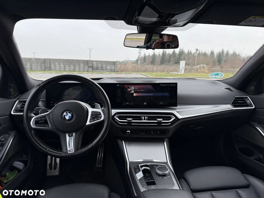 BMW Seria 3 330i xDrive M Sport - 8