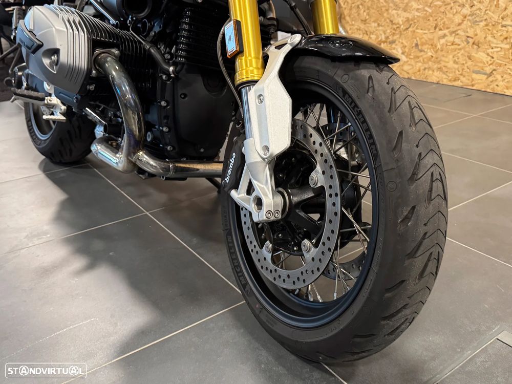BMW R nineT - 9