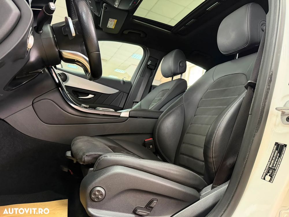 Mercedes-Benz GLC Coupe 220 d 4Matic 9G-TRONIC AMG Line - 6