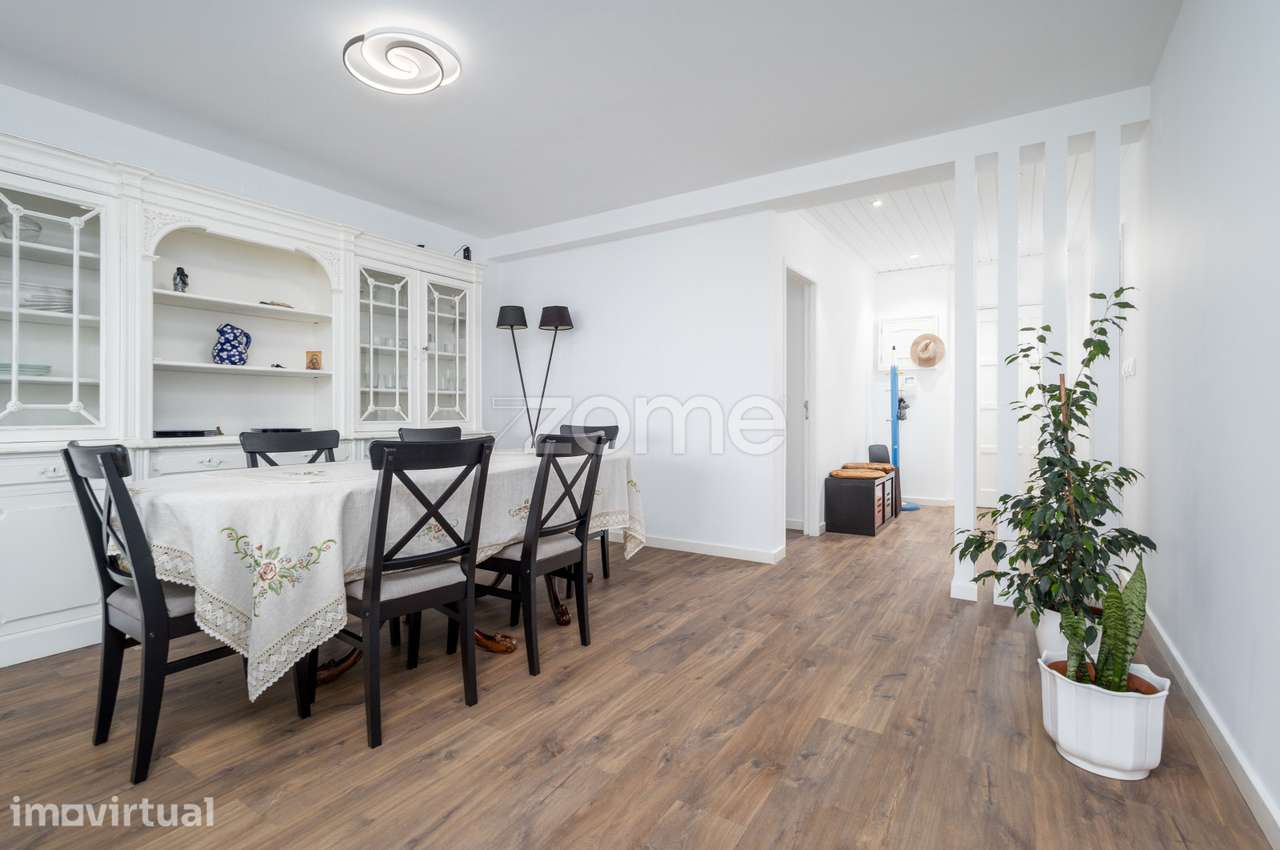 T4 com Garagem para Arrendamento no Buzano com vista de mar - Grande imagem: 4/30