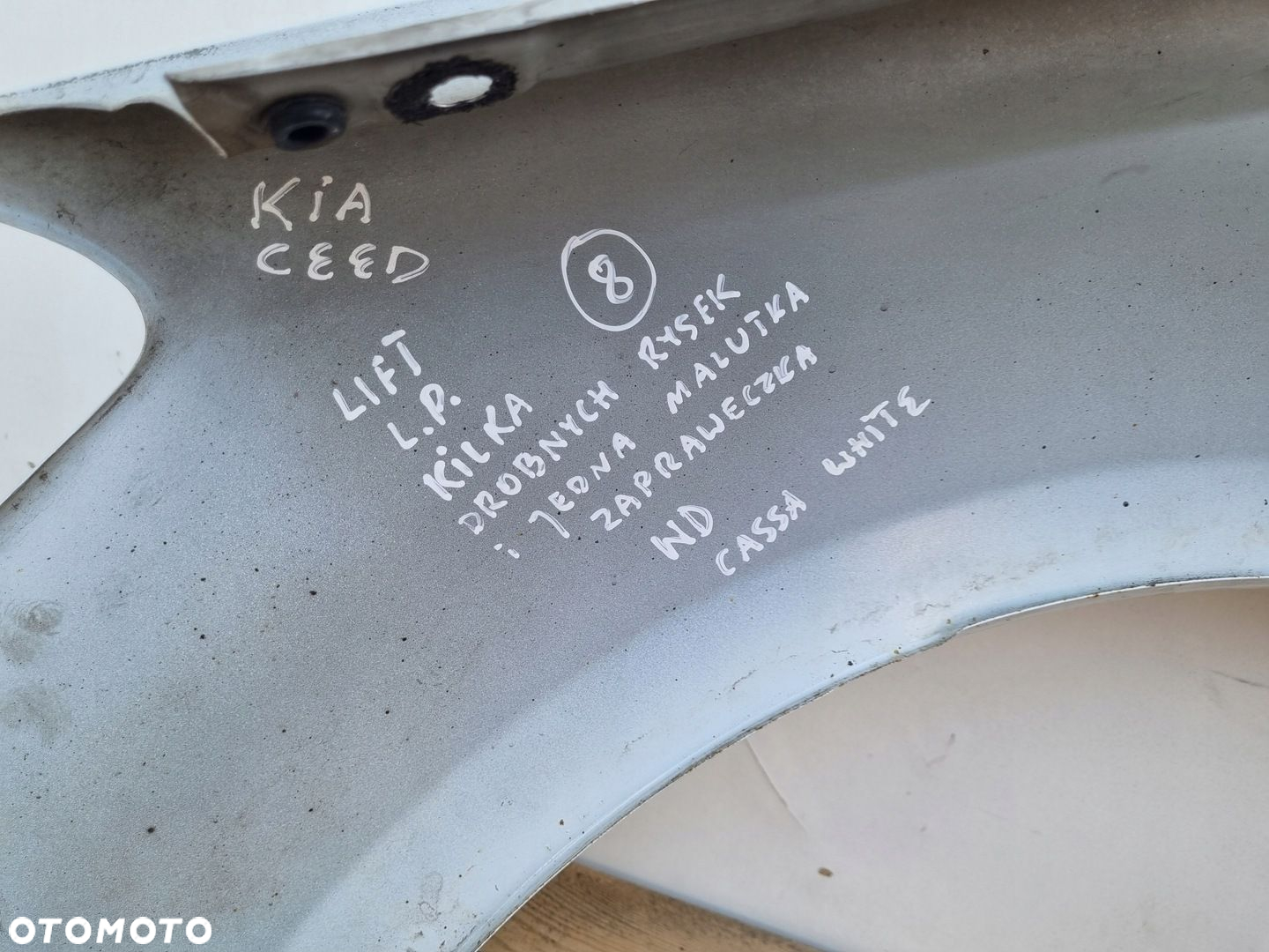 Kia Ceed Ceed LIFT 09-12r PRZEDNI BŁOTNIK PRAWY PASAŻERA WD Cassa White - 2