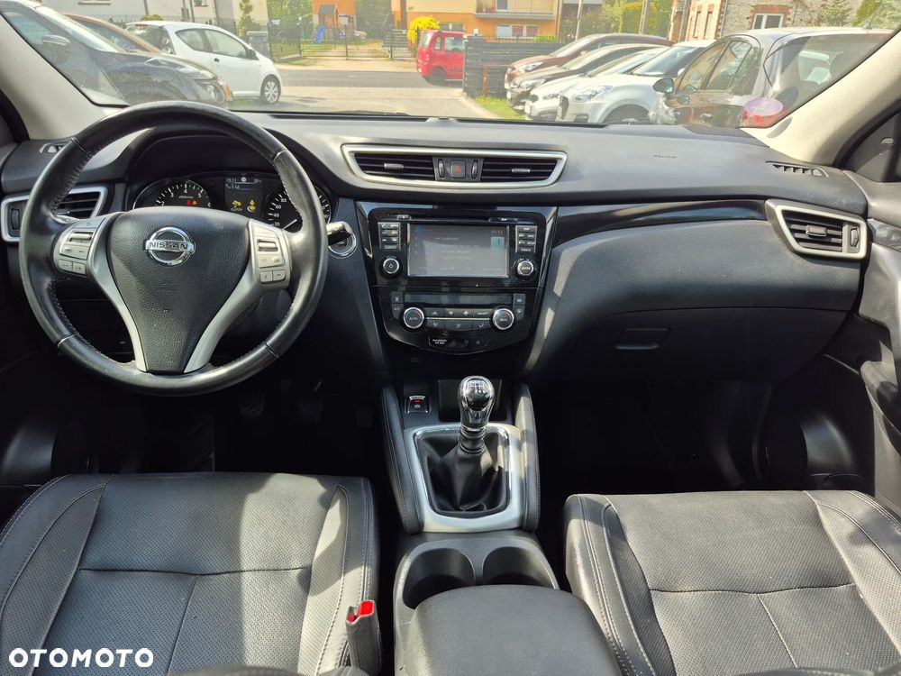 Nissan Qashqai 1.6 DIG-T 360 - 8