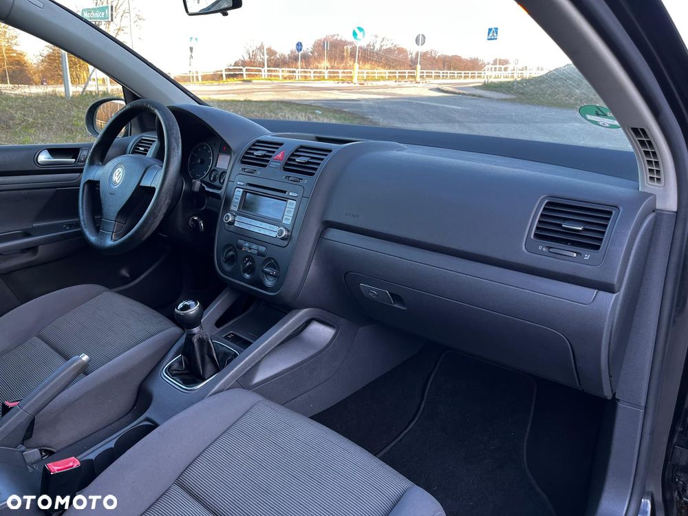 Volkswagen Golf - 14