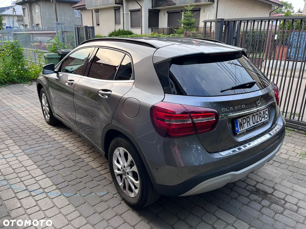 Mercedes-Benz GLA 200 7G-DCT Style - 6