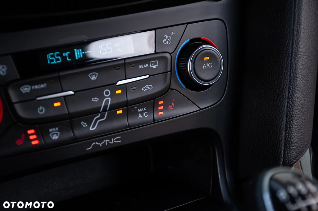 Ford Focus 1.0 EcoBoost Connected - 33