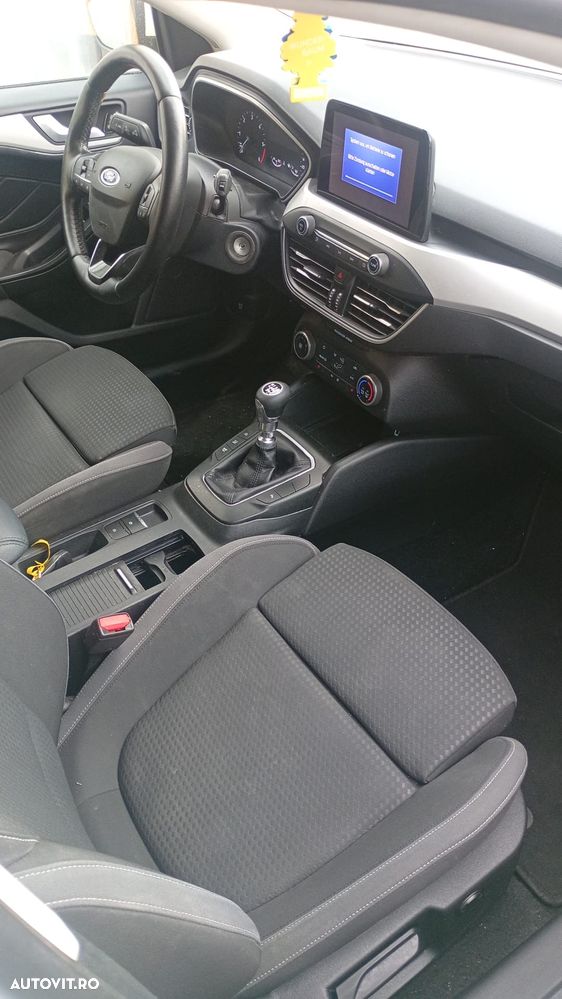 Ford Focus - 16