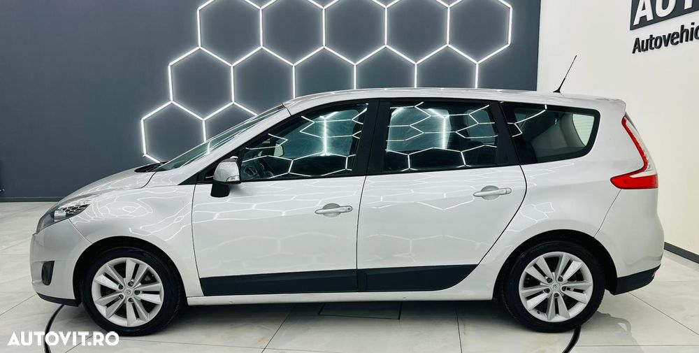 Renault Grand Scenic 1.5 dCi Authentique - 32