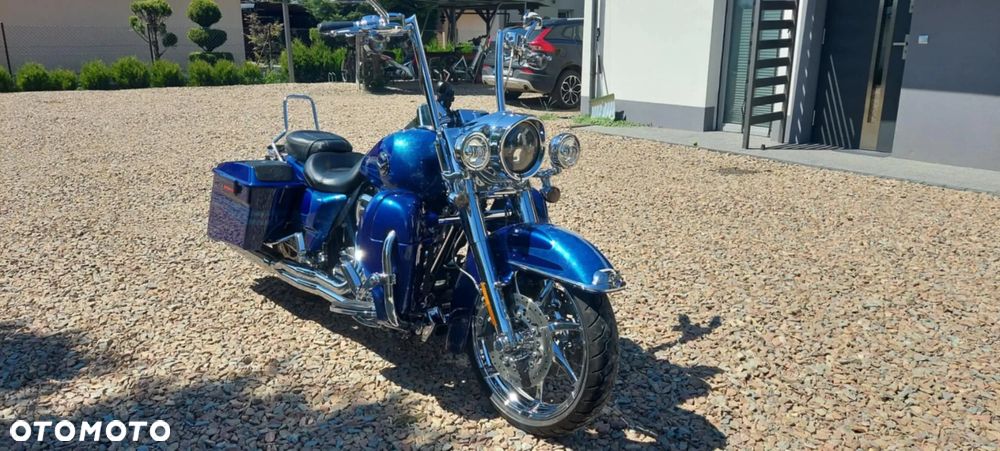 Harley-Davidson Touring Road King - 3