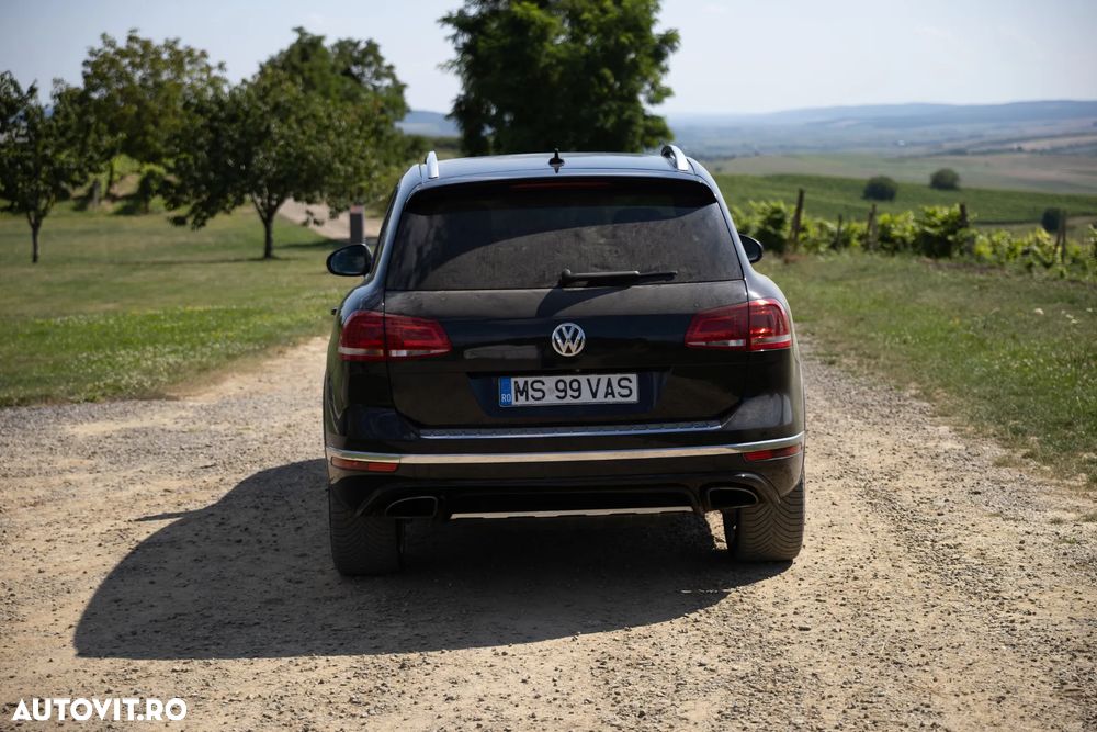 Volkswagen Touareg 3.0 V6 TDI BMT - 19
