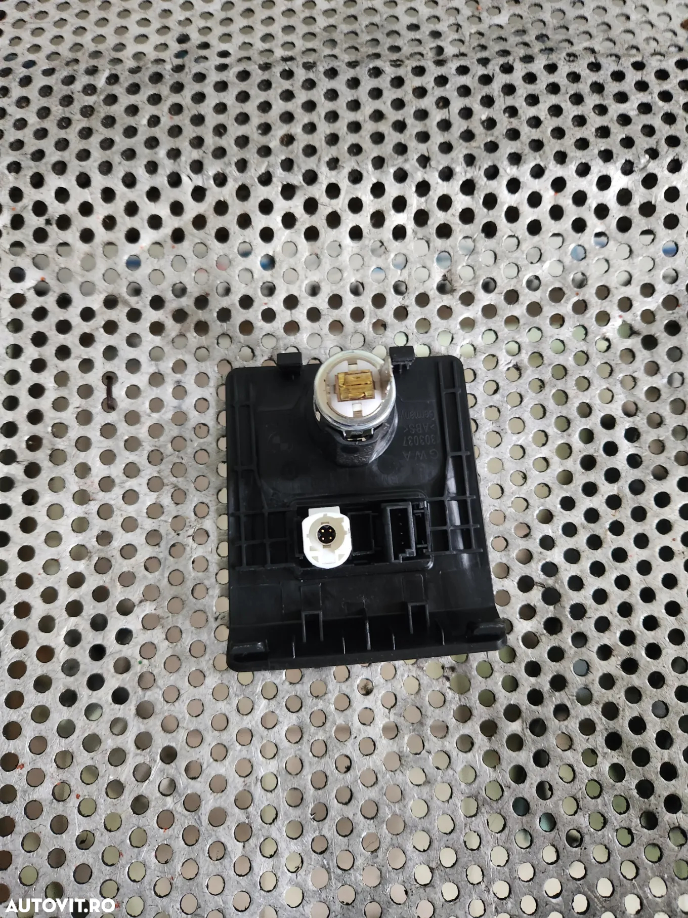 Modul Priza Auxiliar Usb Bmw Seria 2 F45 F46 An 2014-2018 - 3