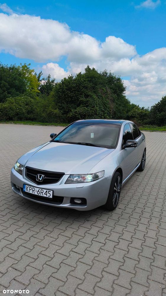 Honda Accord - 2