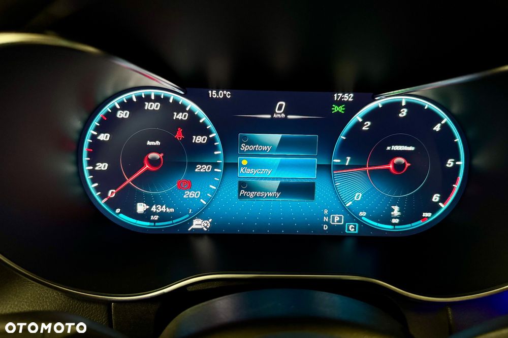 Mercedes-Benz Klasa C 220 d T 9G-TRONIC AMG Line - 26