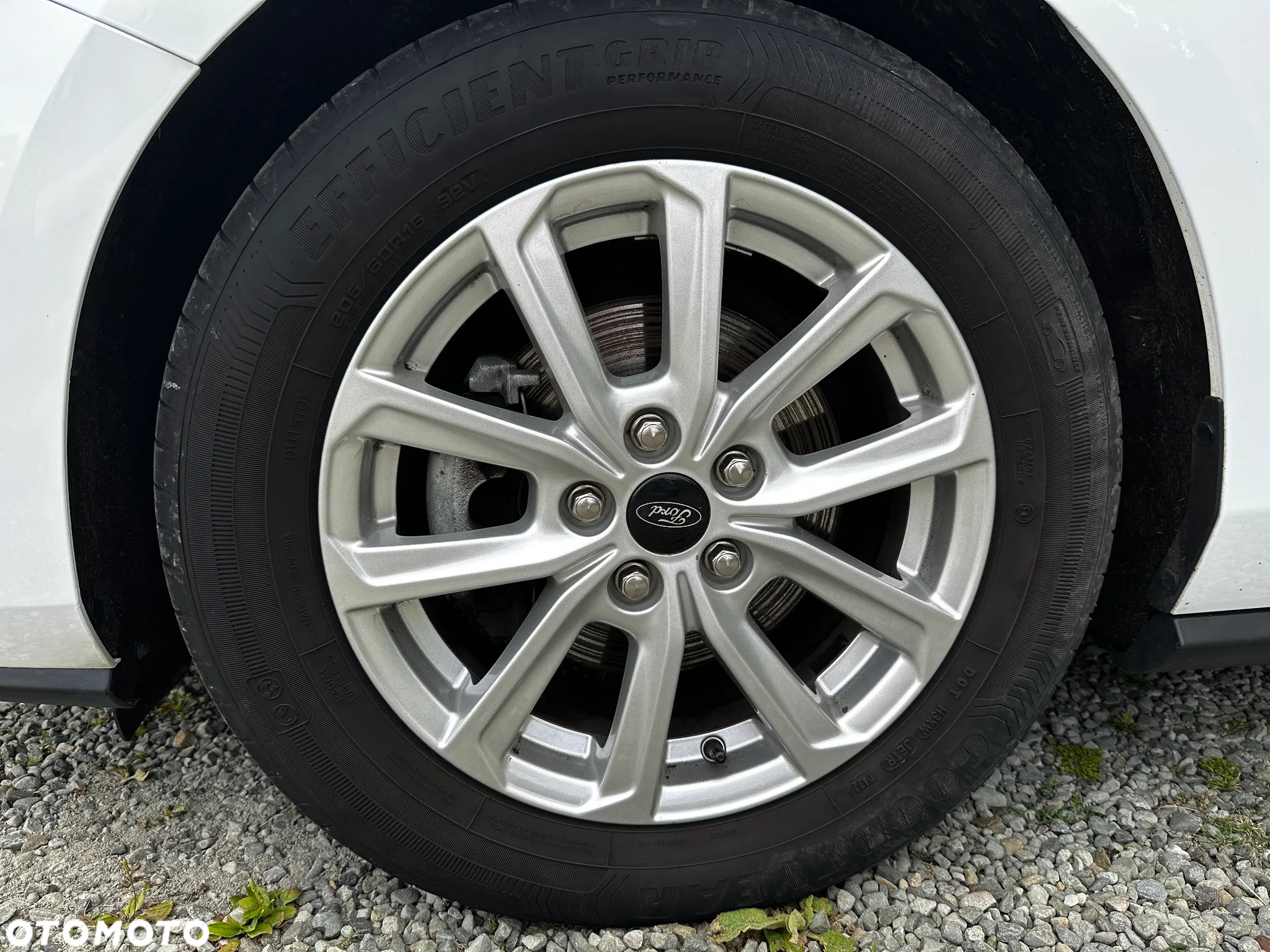 Ford Focus 1.5 EcoBlue Connected - 11