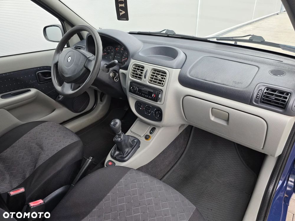 Renault Thalia 1.4 16V Expression - 17