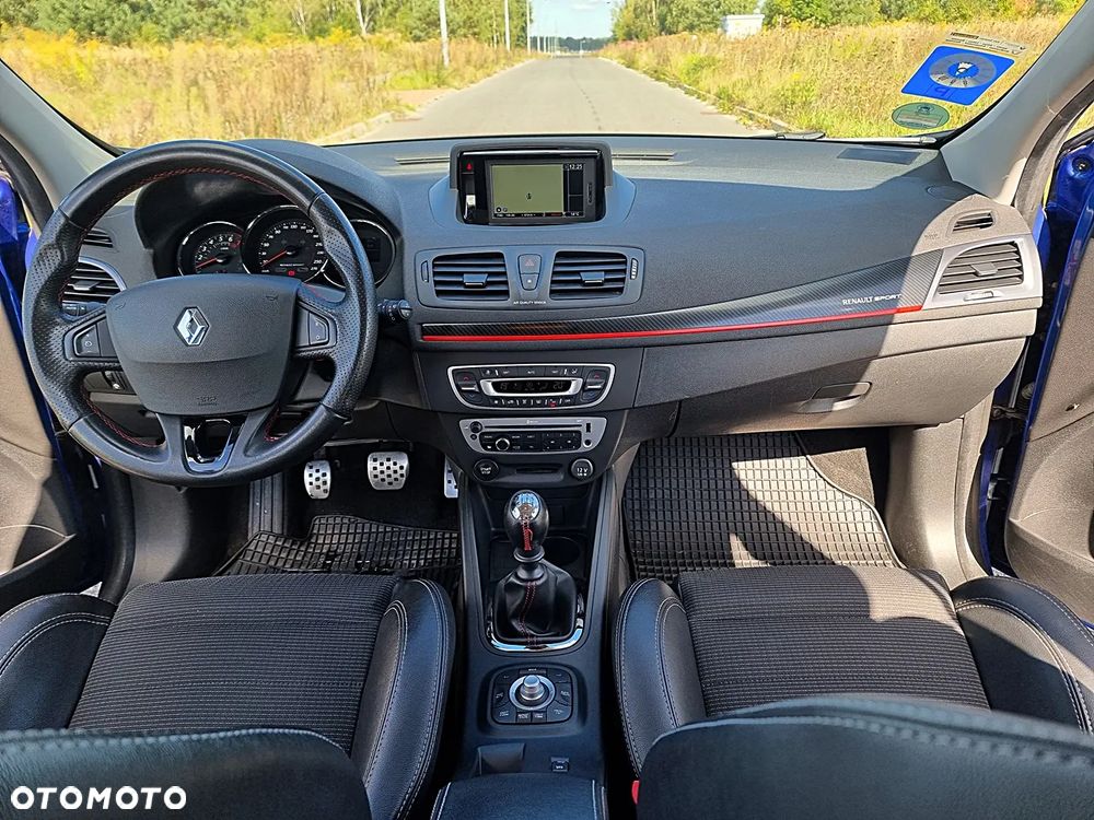 Renault Megane TCe 190 Start & Stop GT - 24