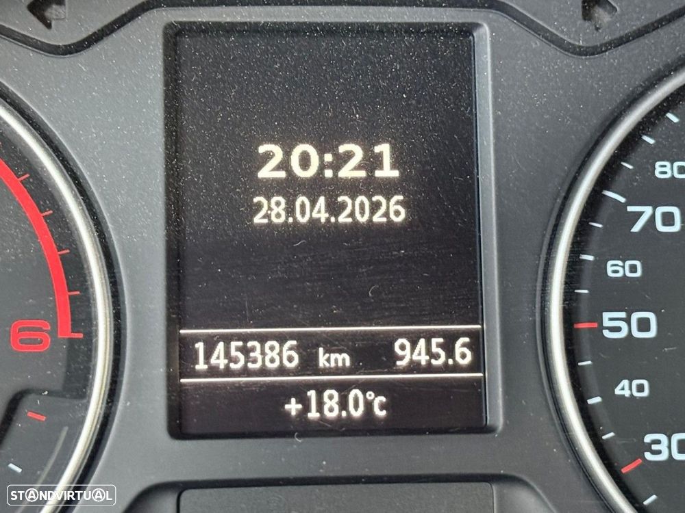 Audi A3 Sportback 1.6 TDI S-line - 4