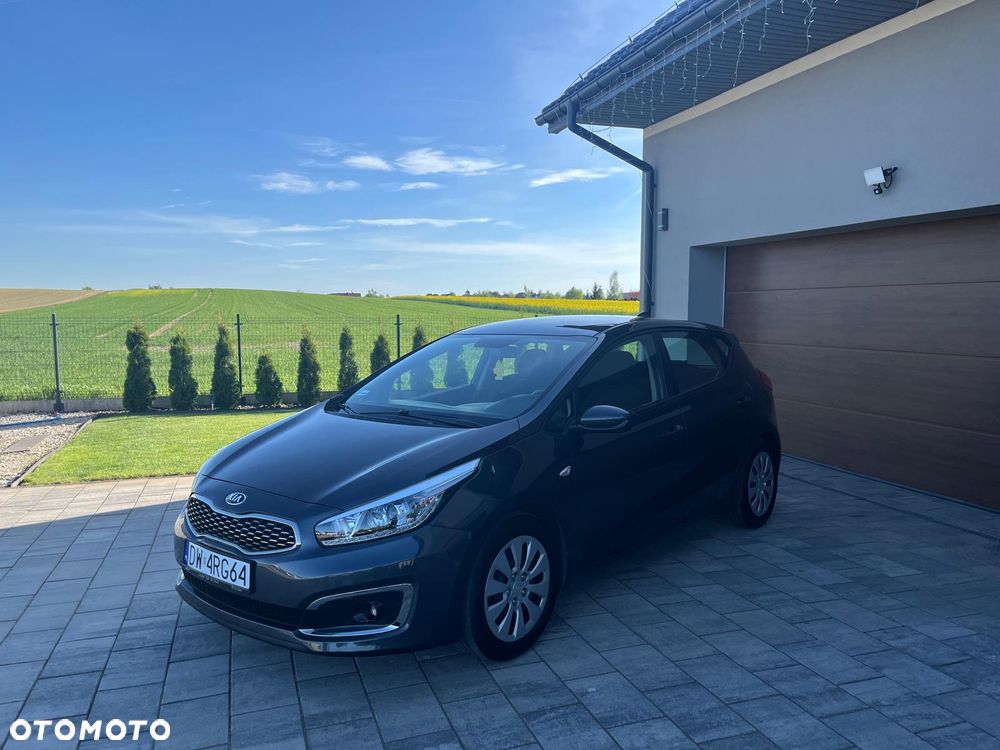 Kia Ceed - 3