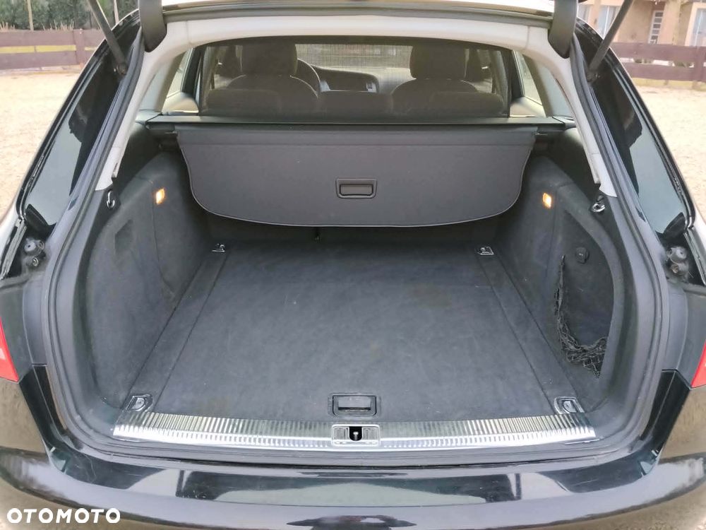 Audi A4 Avant 2.0 TDI Multitronic - 6