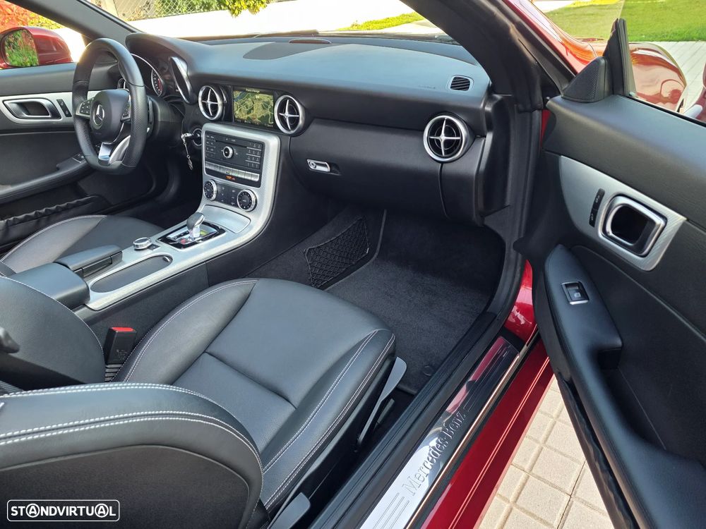 Mercedes-Benz SLC 180 9G-TRONIC - 43