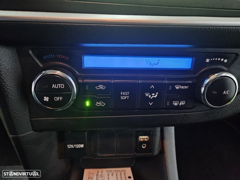 Toyota Auris 1.4 D-4D Edition-S - 20