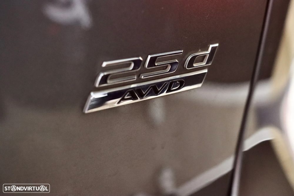 Jaguar F-Pace 25d AWD Aut. R-Sport - 28