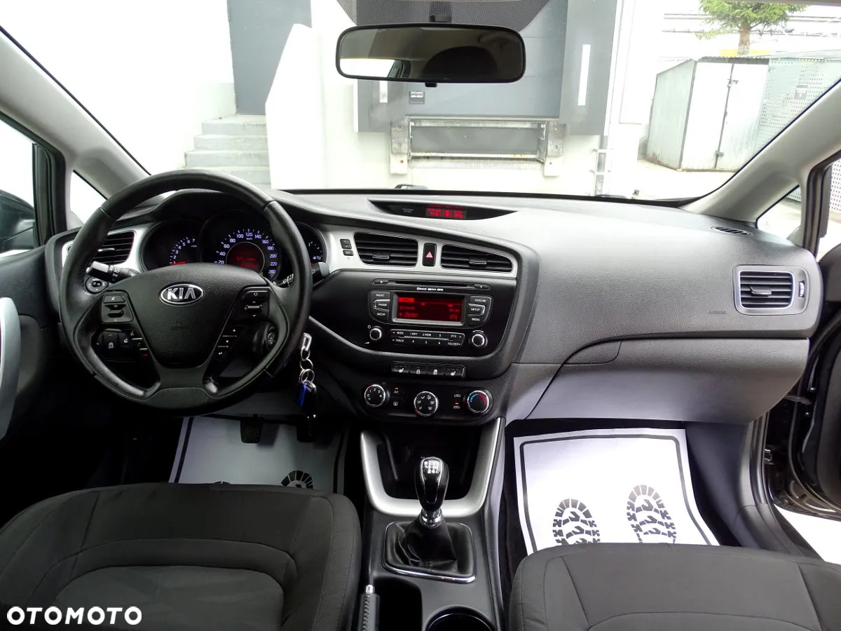 Kia Ceed Cee'd 1.4 Business Line - 17