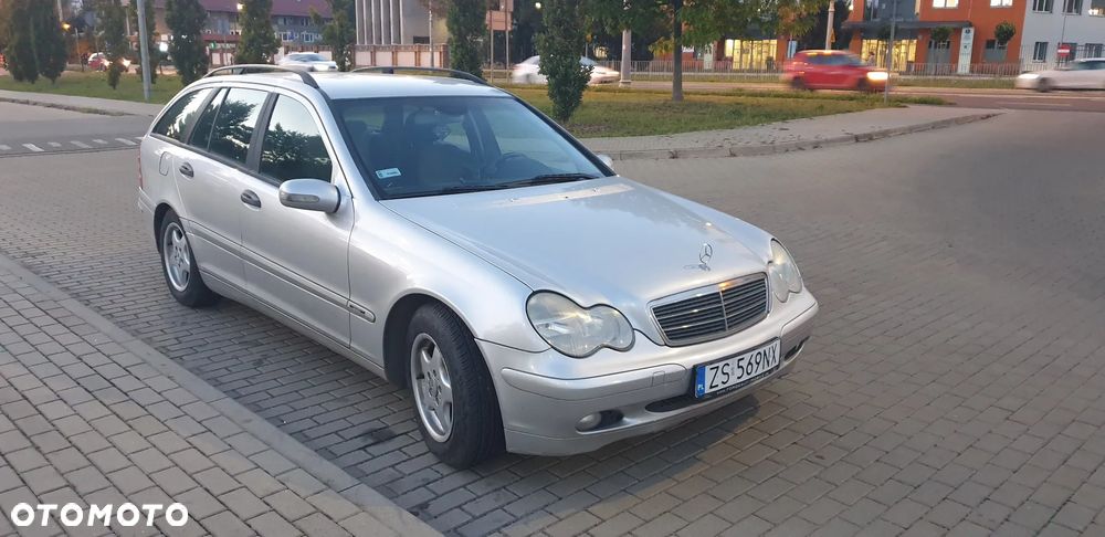 Mercedes-Benz Klasa C - 2