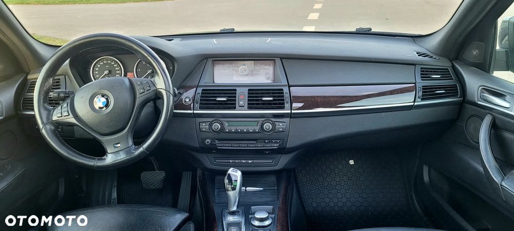 BMW X5 xDrive35d - 25
