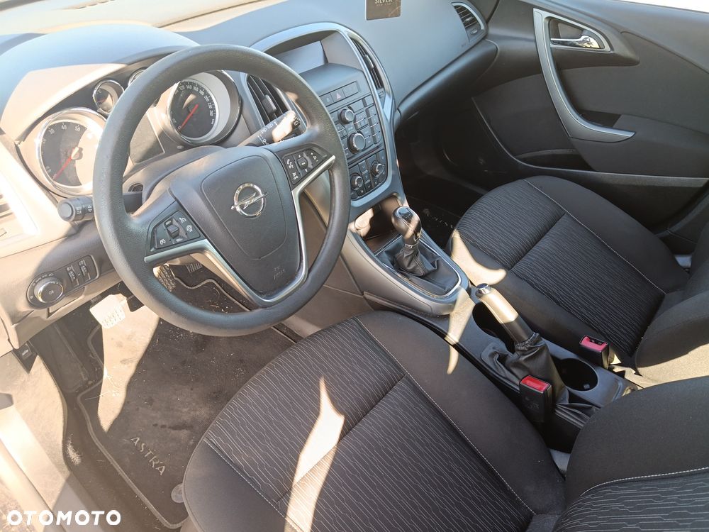Opel Astra - 7