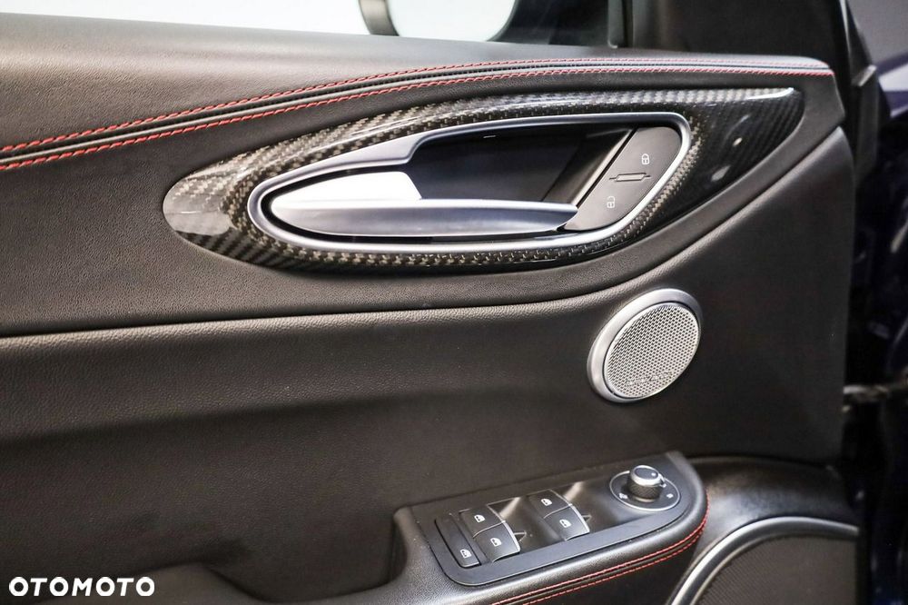 Alfa Romeo Giulia - 27