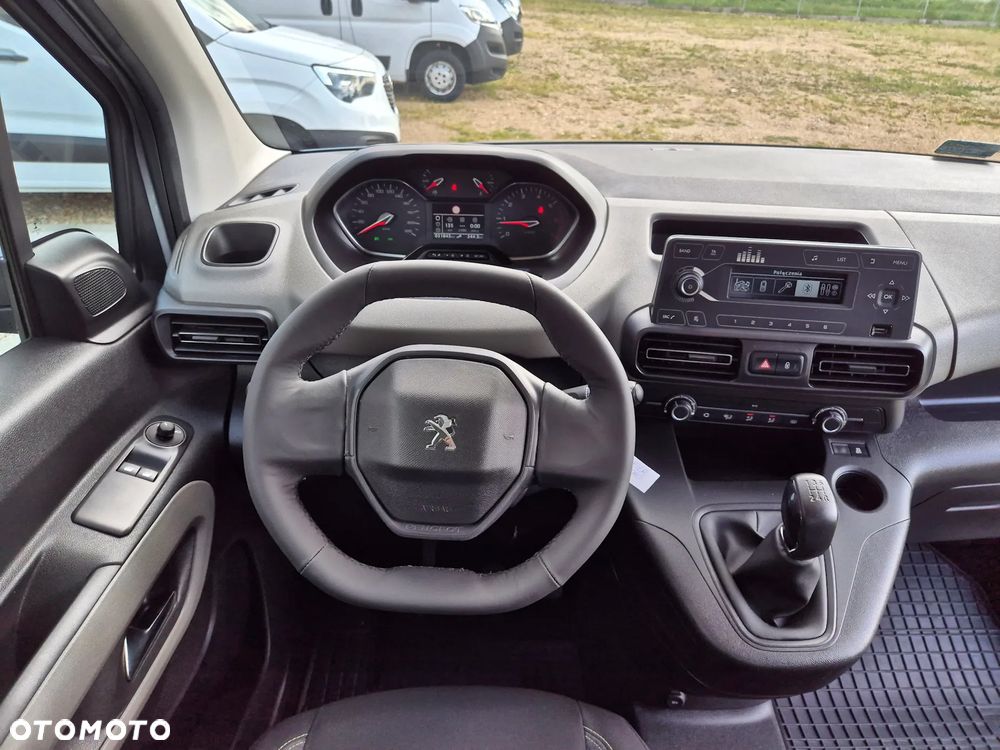 Peugeot Rifter - 11