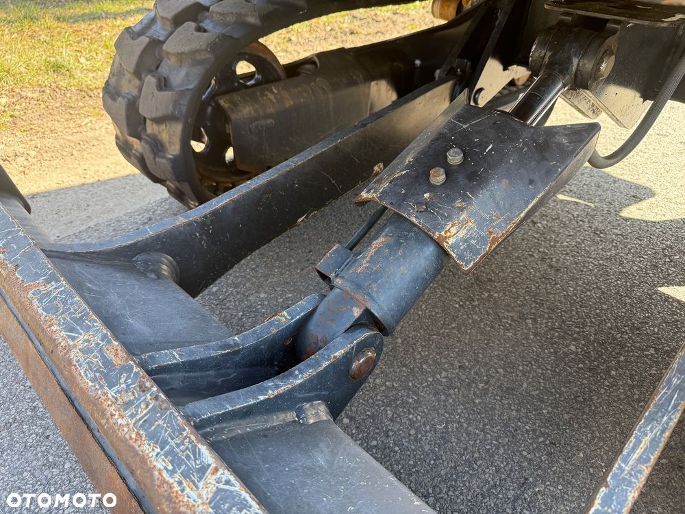 Yanmar Minikoparka Yanmar SV26 - 30