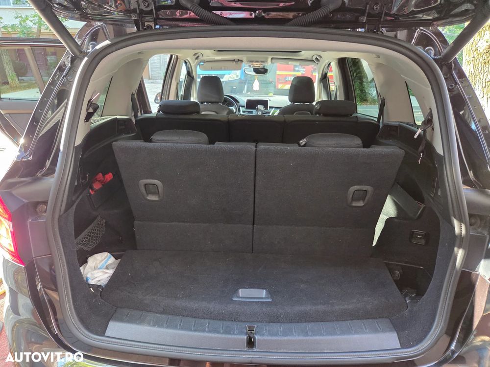 BMW Seria 2 218d - 2