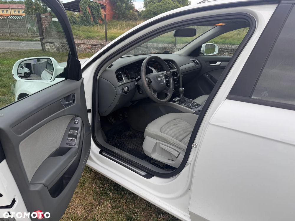 Audi A4 Avant - 11