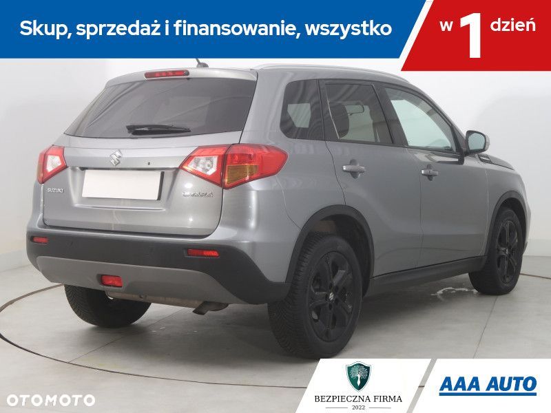 Suzuki Vitara - 7