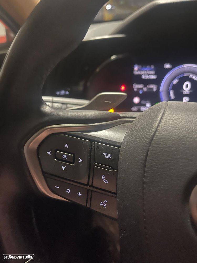 Lexus NX 450h+ Executive Plus - 29