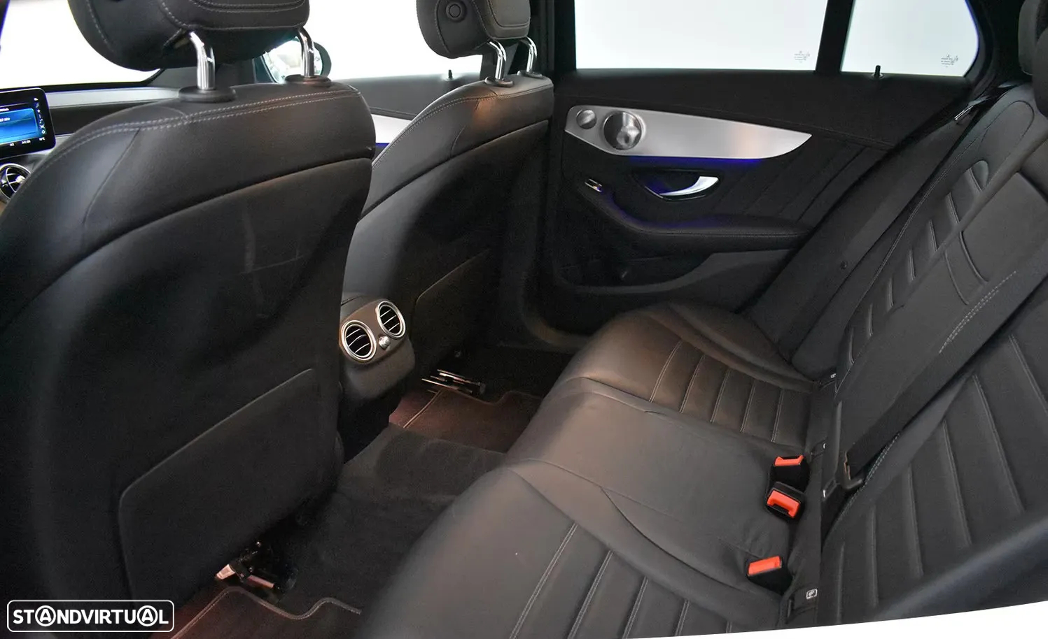 Mercedes-Benz C 300 de AMG Line - 16