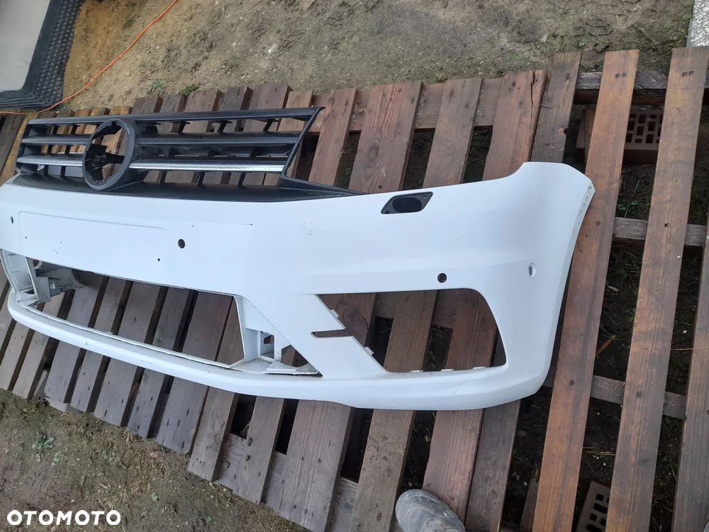 VW CADDY III LIFT 2K5 ZDERZAK PRZEDNI PRZÓ 15-19 - 2