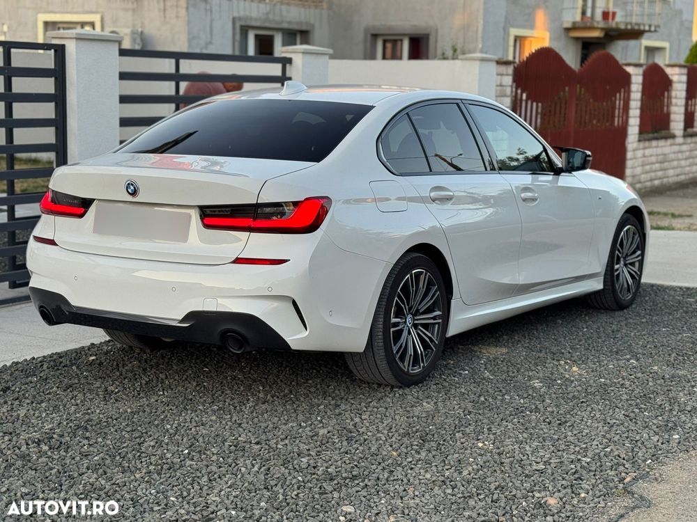 BMW Seria 3 330e Aut. M Sport - 10