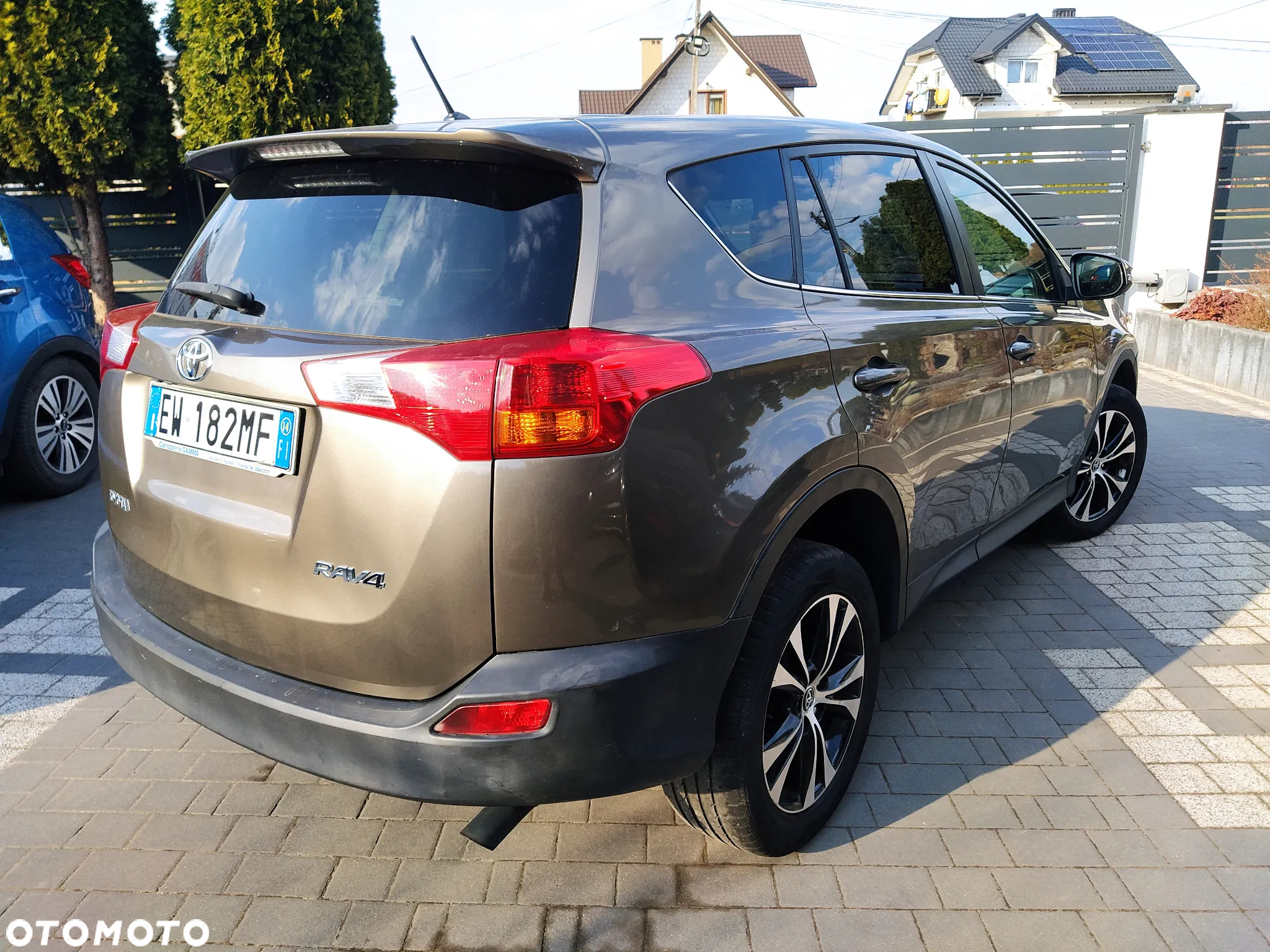 Toyota RAV4 2.0 D-4D 4x2 Start-Stop Comfort - 3