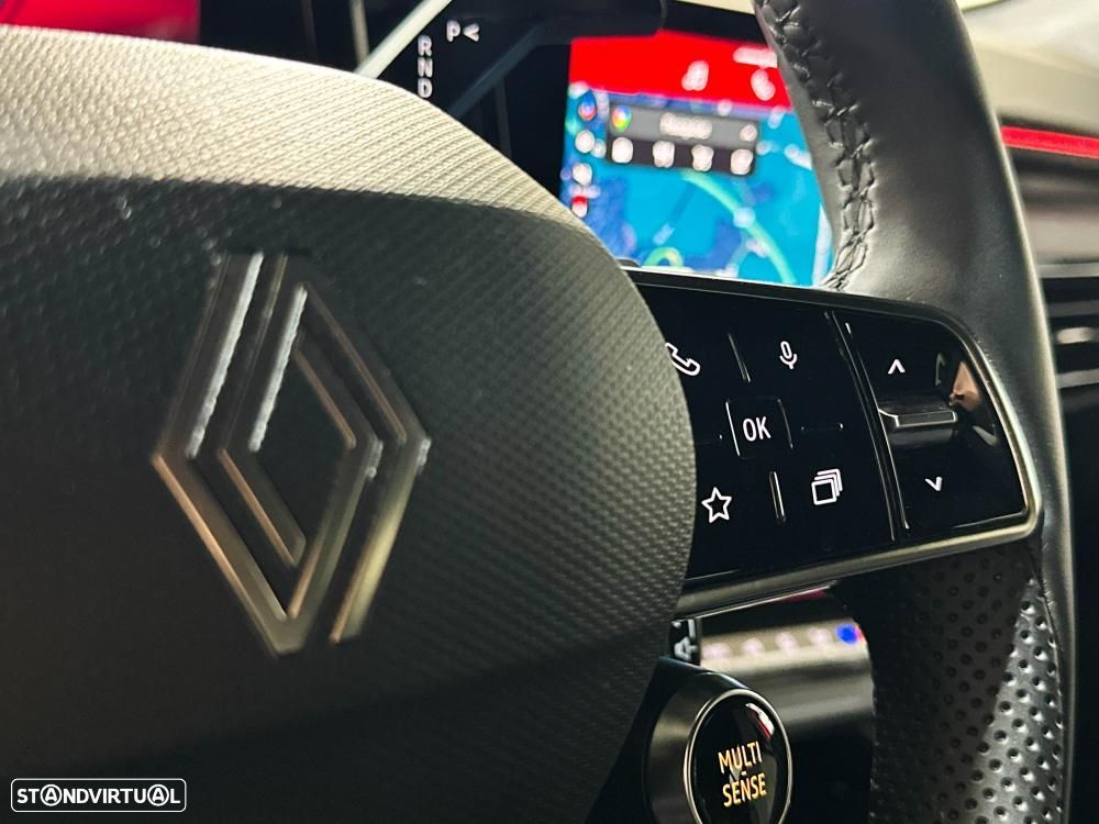 Renault Rafale 1.2 Full Hybrid E-Tech Techno - 33
