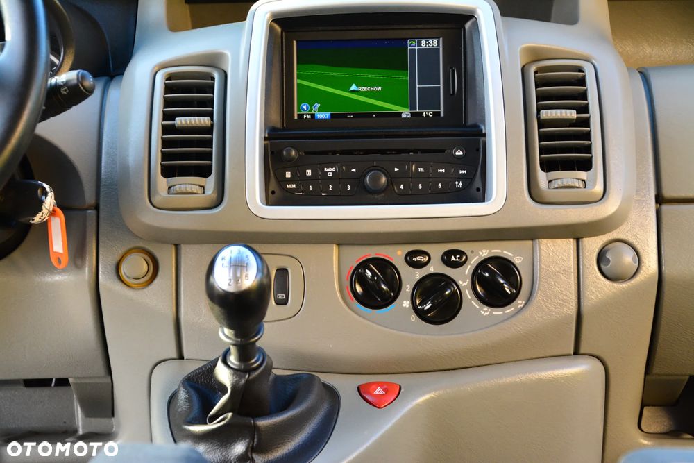 Renault Trafic FAP Grand Passenger Black Edition - 30