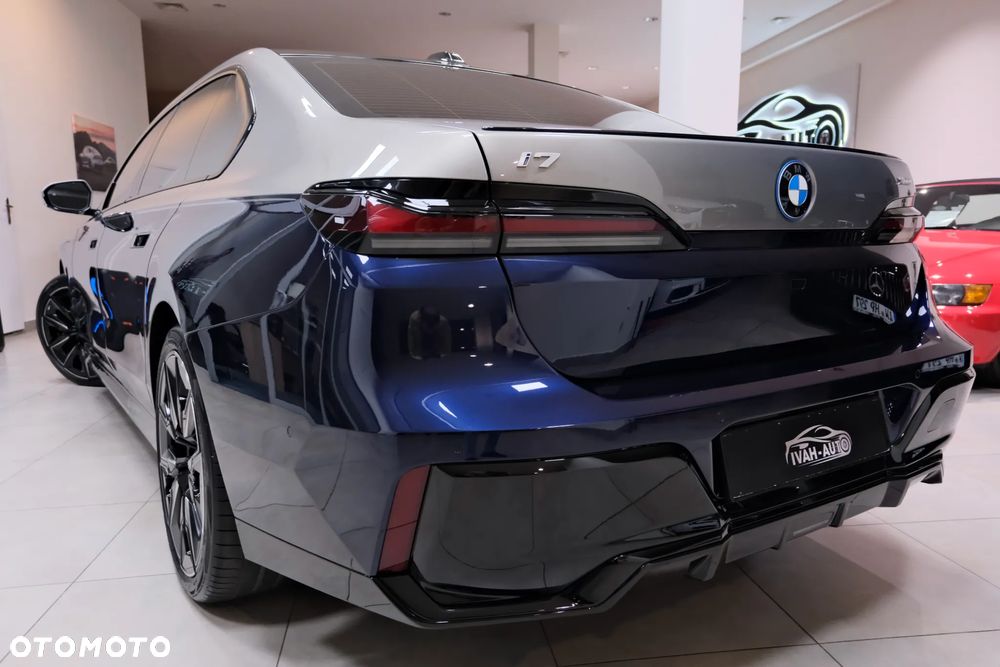 BMW i7 105.7kWh xDrive60 M Sport - 18