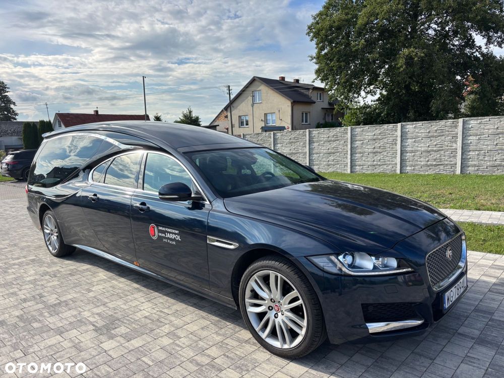 Jaguar XF - 1