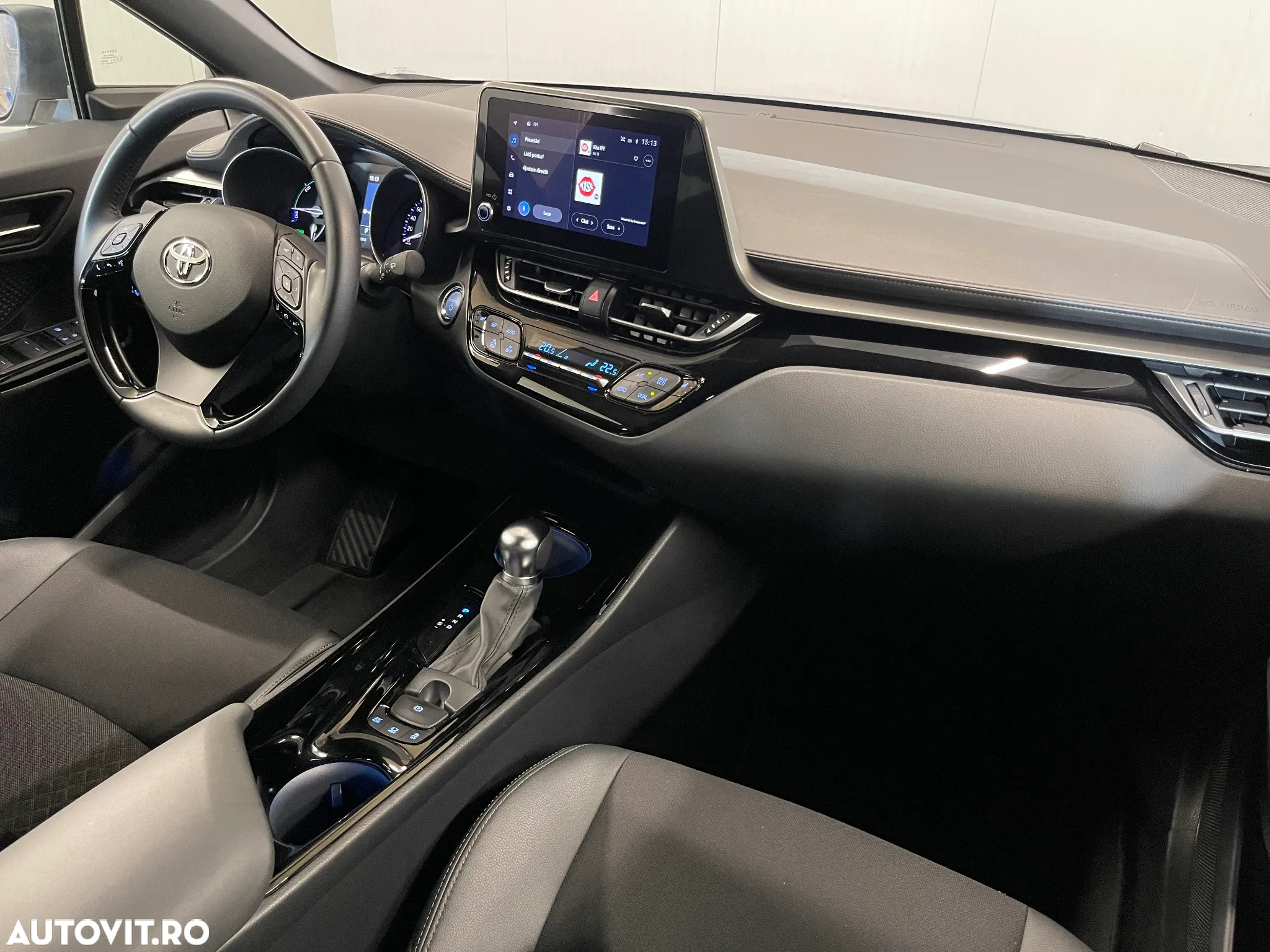 Toyota C-HR 2.0 HSD 184 CP 4x2 CVT Style - 8