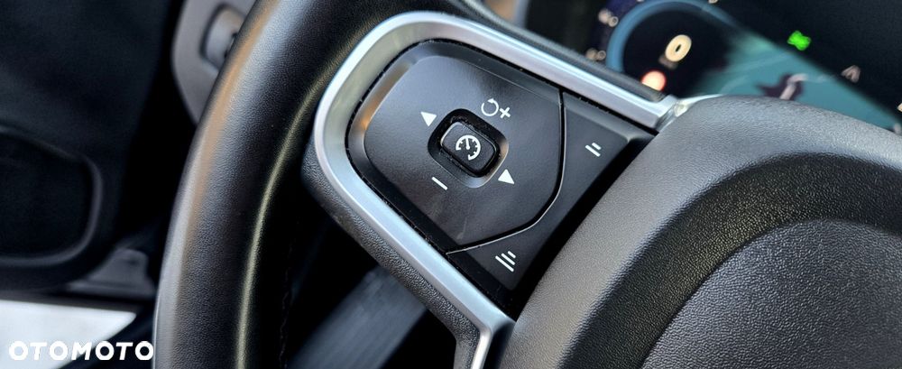 Volvo XC 60 B4 D Geartronic Momentum Pro - 27